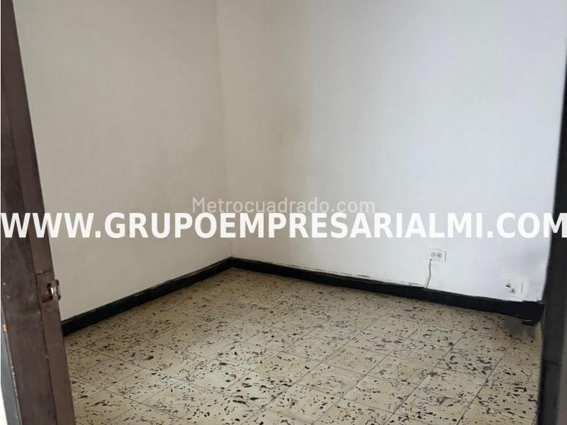 Casa – Sabaneta, Cañaveralejo - Más