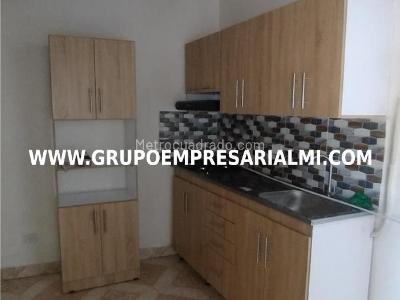 Casa de 3 alcobas en venta en Buenos Aires, Medellín, 70 m² · foto 18 de 20