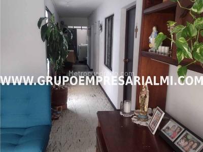 Apartamento en venta en Ditaires, Itagüí · foto 2 de 20