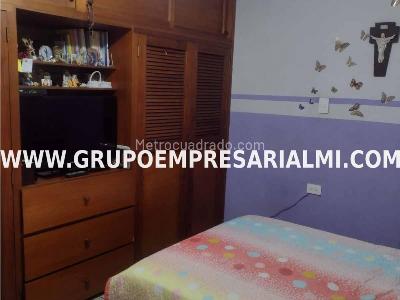 Apartamento en venta en Ditaires, Itagüí · foto 6 de 20