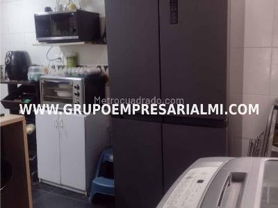 Apartamento en venta en Ditaires, Itagüí · foto 9 de 20
