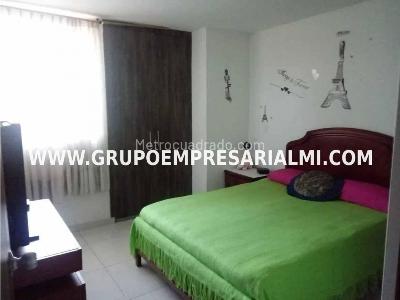 Apartamento en venta en La America, Medellín · foto 9 de 20