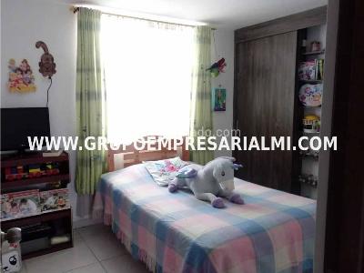 Apartamento en venta en La America, Medellín · foto 15 de 20