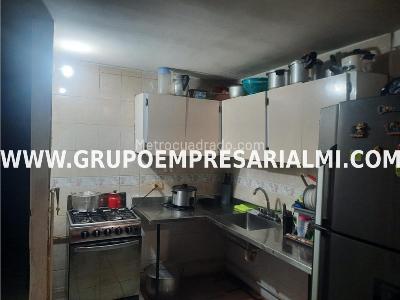 Casa de 3 alcobas en venta en La Paz, Envigado, 78 m² · foto 4 de 20