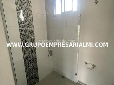 Apartamento de 3 alcobas en venta en Niquia, Bello, 89 m² · foto 13 de 20