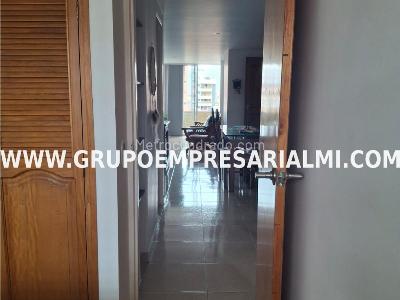 Apartamento en venta en Laureles, Medellín · foto 6 de 20