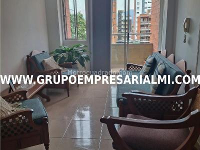 Apartamento en venta en Laureles, Medellín · foto 13 de 20