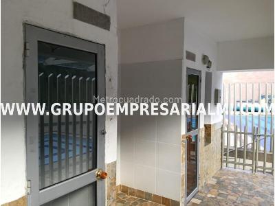 Apartamento de 2 alcobas en venta en Las Lomitas, Sabaneta, 64 m² · foto 10 de 20