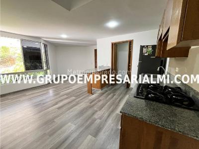 Apartamento de 2 alcobas en venta en Las Lomitas, Sabaneta, 64 m² · foto 3 de 20