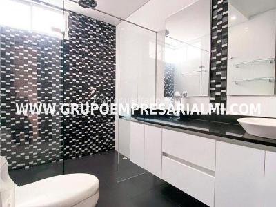 Apartamento de 3 alcobas en venta en Castropol, Medellín, 170 m² · foto 11 de 20