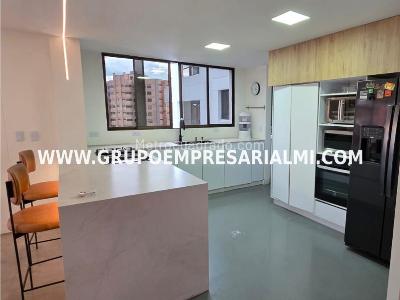 Apartamento en venta en El Poblado, Medellín · foto 2 de 20