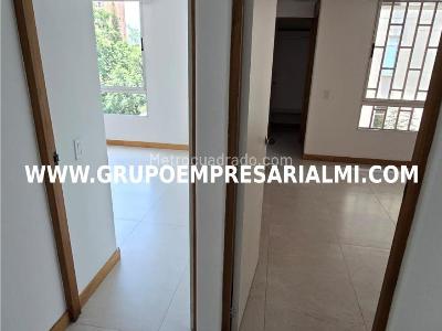 Apartamento de 2 alcobas en arriendo en Patio Bonito, Medellín, 80 m² · foto 19 de 20