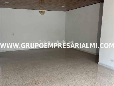 Apartamento en arriendo en Santa Lucia, Medellín · foto 2 de 20