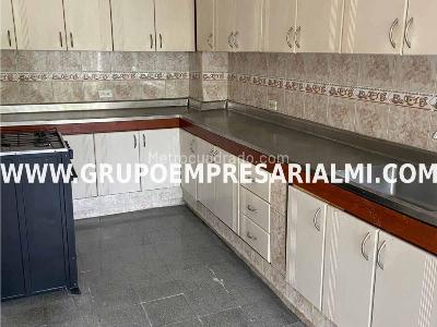 Apartamento en arriendo en Santa Lucia, Medellín · foto 4 de 20