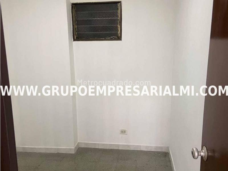 Apartamento en Arriendo en Santa Lucía con 3 Alcobas - 7