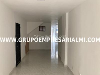 Apartamento de 3 alcobas en venta en Los Naranjos, Envigado, 90 m² · foto 5 de 20