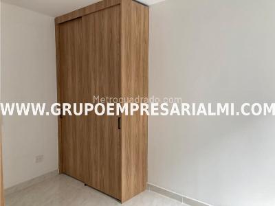 Apartamento de 3 alcobas en venta en Los Naranjos, Envigado, 90 m² · foto 7 de 20