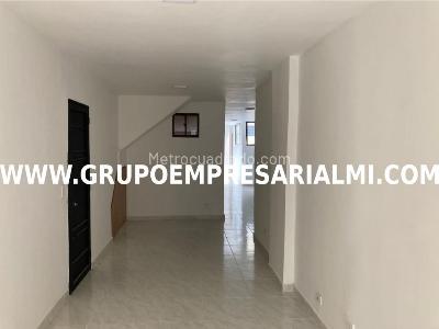 Apartamento de 3 alcobas en venta en Los Naranjos, Envigado, 90 m² · foto 18 de 20