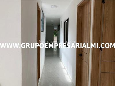 Apartamento de 3 alcobas en venta en Los Naranjos, Envigado, 90 m² · foto 19 de 20