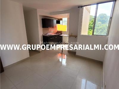 Apartamento de 3 alcobas en venta en Buenos Aires, Medellín, 54 m² · foto 12 de 20
