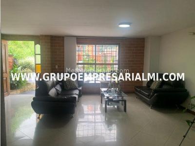 Studio for rent in La Doctora, Sabaneta