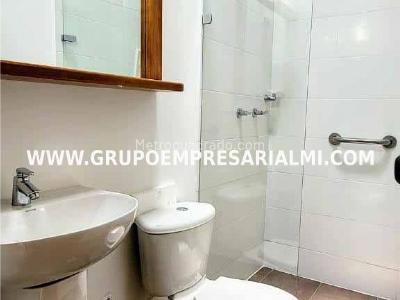 Apartamento de 3 alcobas en venta en Las Antillas, Envigado, 110 m² · foto 17 de 20