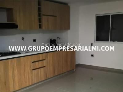 Apartamento en venta en Ditaires, Itagüí · foto 2 de 20