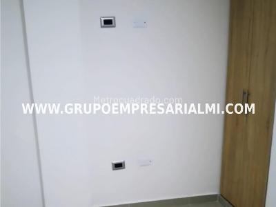 Apartamento en venta en Ditaires, Itagüí · foto 6 de 20