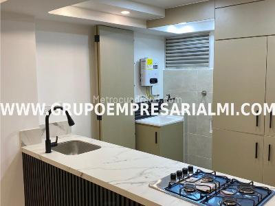 Apartamento de 2 alcobas en venta en Niquia, Bello, 55 m² · foto 2 de 20