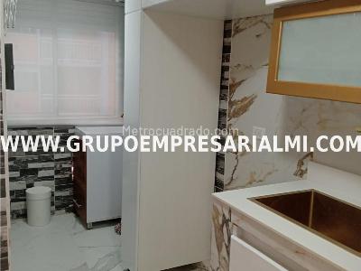Apartamento de 3 alcobas en venta en Las Flores, Envigado, 64 m² · foto 3 de 20