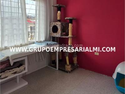 Casa de 4 alcobas en venta en Castilla, Medellín, 105 m² · foto 7 de 20