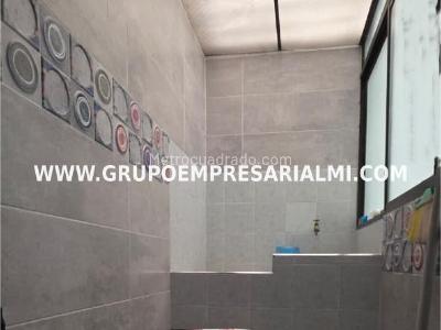 Casa de 4 alcobas en venta en Castilla, Medellín, 105 m² · foto 10 de 20