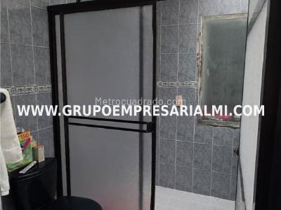 Casa de 4 alcobas en venta en Castilla, Medellín, 105 m² · foto 12 de 20
