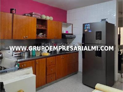 Casa de 4 alcobas en venta en Castilla, Medellín, 105 m² · foto 15 de 20
