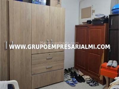 Casa de 4 alcobas en venta en Castilla, Medellín, 105 m² · foto 19 de 20