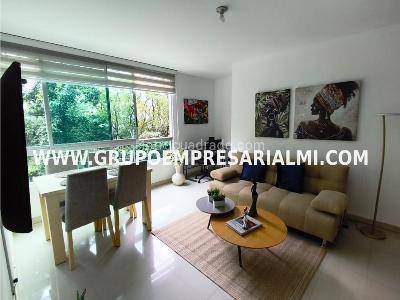Apartamento de 2 alcobas en arriendo en El Poblado, Medellín, 73 m² · foto 2 de 18