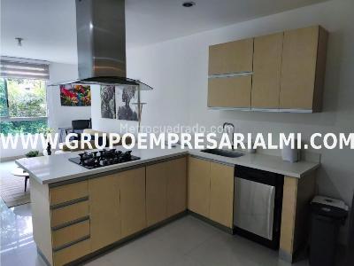 Apartamento de 2 alcobas en arriendo en El Poblado, Medellín, 73 m² · foto 13 de 18