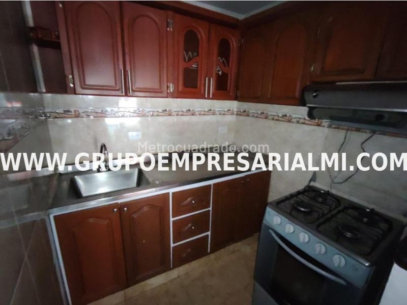 Apartamento Dúplex Funcional de 3 Alcobas en La Floresta - 2