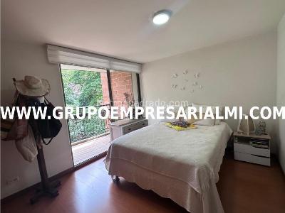 Apartamento de 3 alcobas en arriendo en El Poblado, Medellín, 95 m² · foto 14 de 15