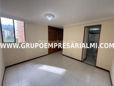 Apartamento de 3 alcobas en arriendo en Belen, Medellín, 84 m² · foto 14 de 20