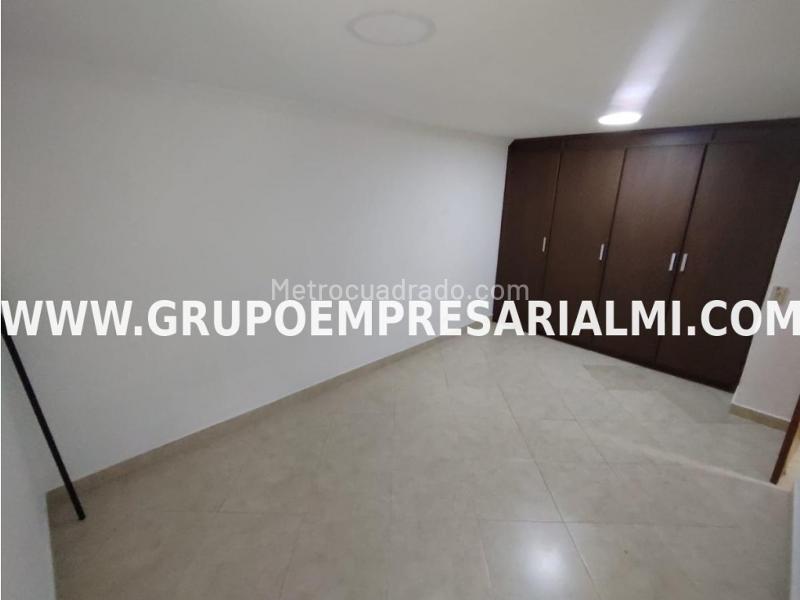 Maravilloso Apartamento de 2 Alcobas en Loma del Indio - 9