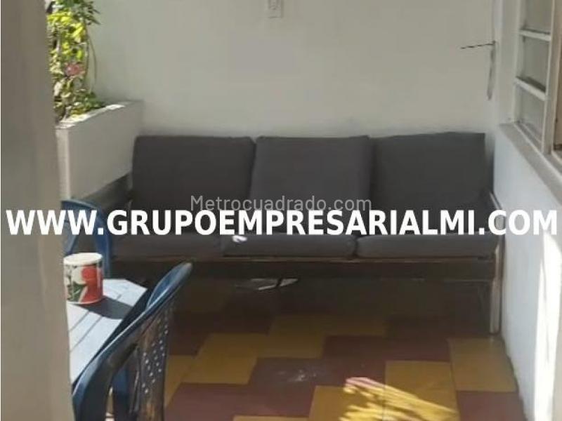 Apartamento de 2 Alcobas en La América (3er Piso) - 5