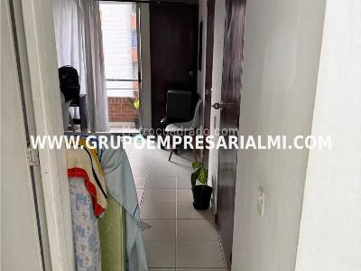 Apartamento en venta en El Chagualo, Medellín · foto 6 de 20