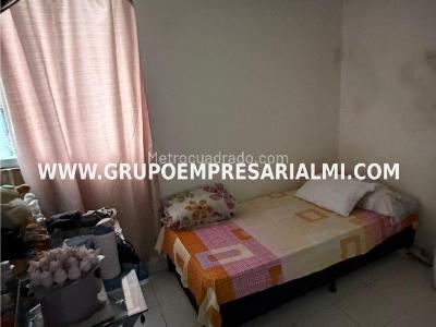 Apartamento en venta en El Chagualo, Medellín · foto 8 de 20