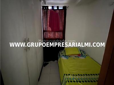 Apartamento en venta en El Chagualo, Medellín · foto 18 de 20