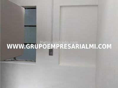 Casa de 2 alcobas en venta en El Chagualo, Medellín, 67 m² · foto 19 de 20