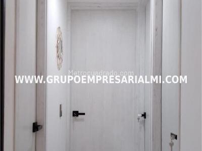 Apartamento en venta en Los Colores, Medellín · foto 19 de 20