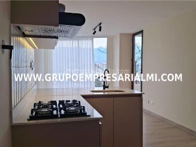 Apartaestudio en venta en El Poblado, Medellín, 43 m² · foto 4 de 20