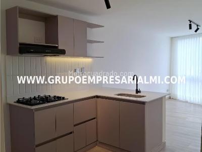 Apartaestudio en venta en El Poblado, Medellín, 43 m² · foto 6 de 20