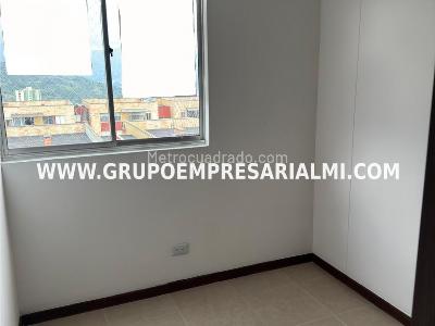 Apartamento en venta en San Antonio, Medellín · foto 4 de 20